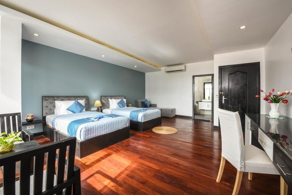 Comfort Twin Room - Photo 2