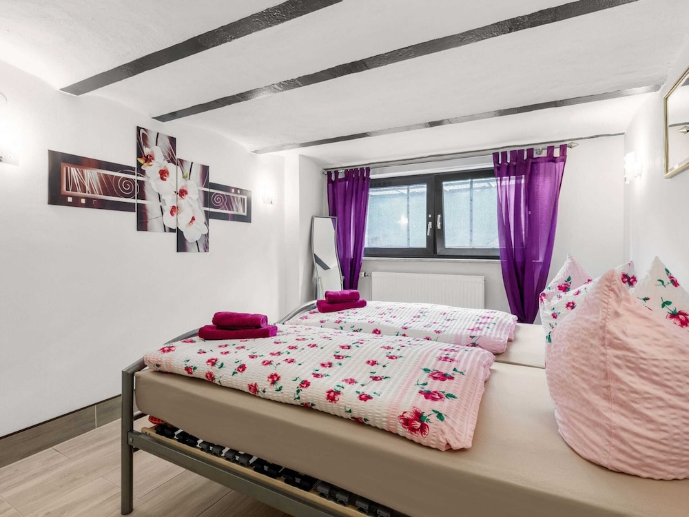 Apartment photo 2