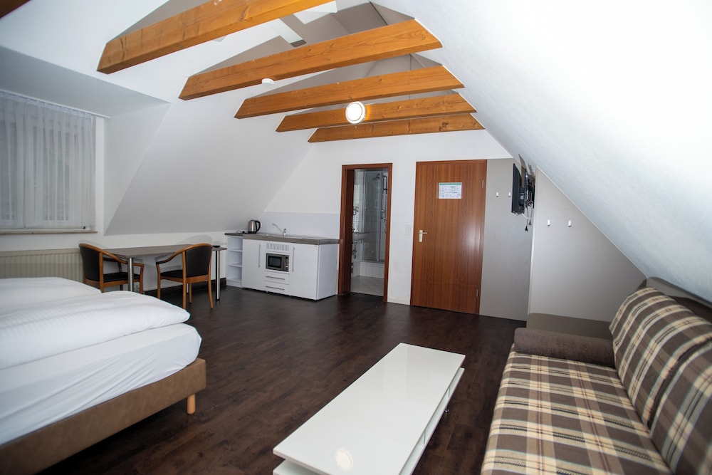 Double or Twin Room, Courtyard View photo 3