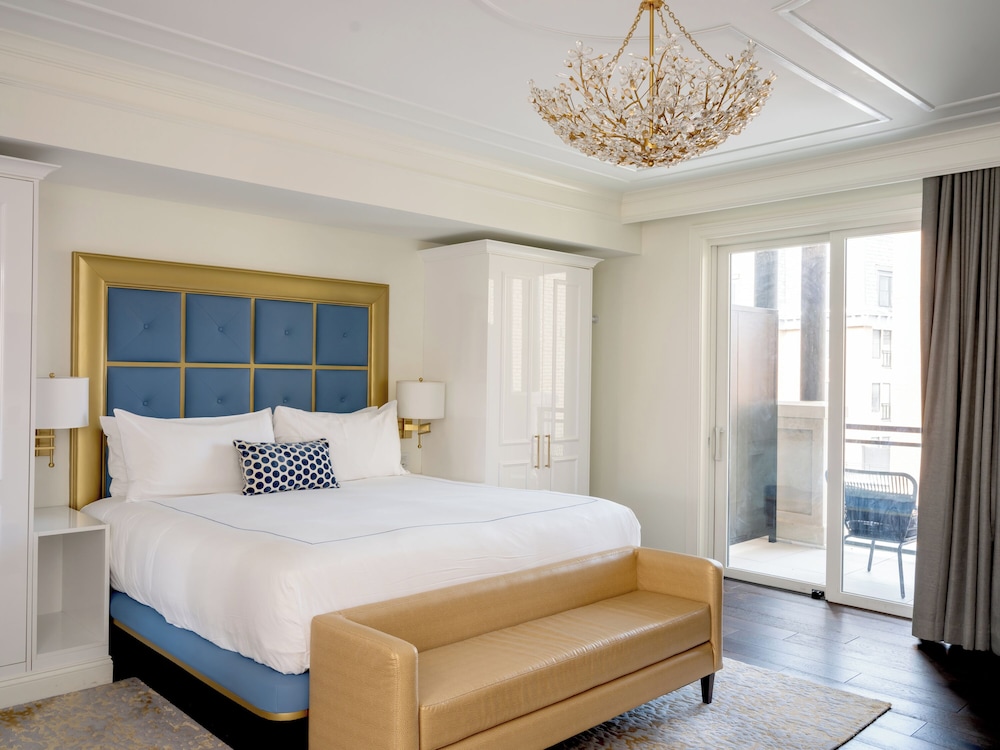 Room, Patio (Luxe)