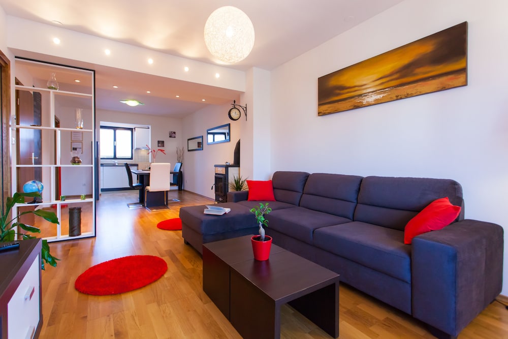 Standard Apartment, Balcony