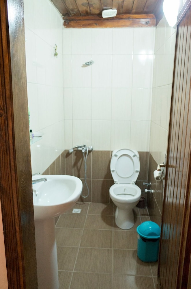 Standard Triple Room photo 2