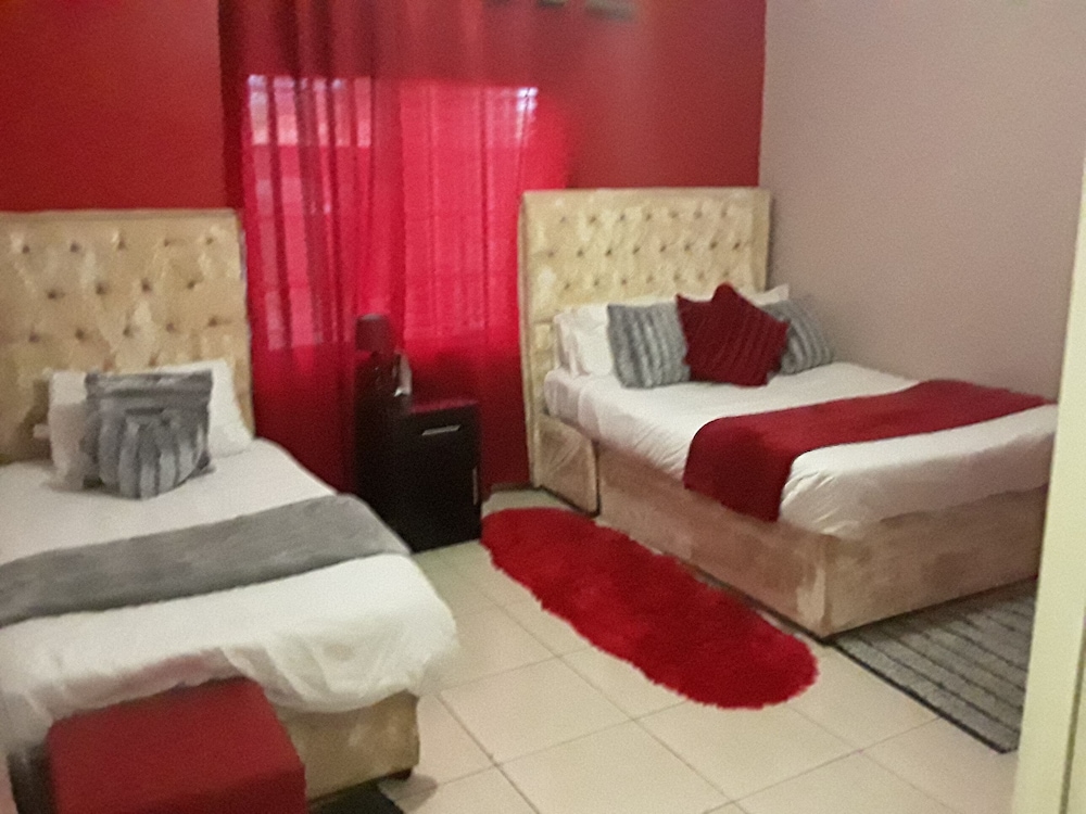 Comfort House, 3 Bedrooms, Kitchen photo 3