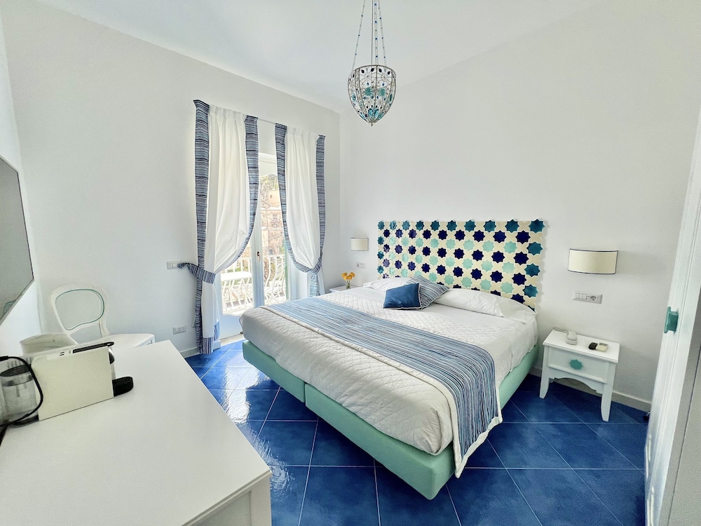 Superior Double or Twin Room, Balcony photo 1