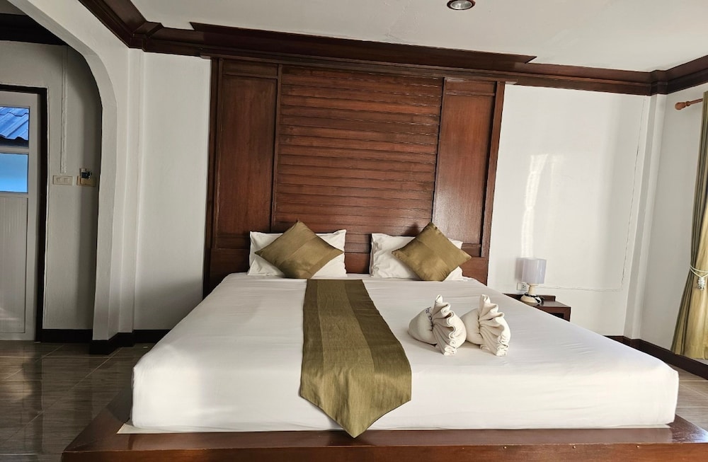 Deluxe Beachside - Photo 6