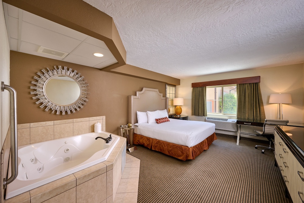 Studio Suite, 1 King Bed