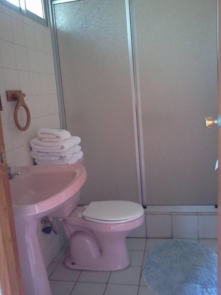 Basic Double Room, 1 Double Bed photo 3