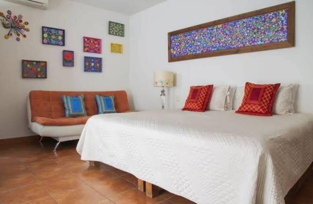 Deluxe Double Room, Courtyard View photo 3