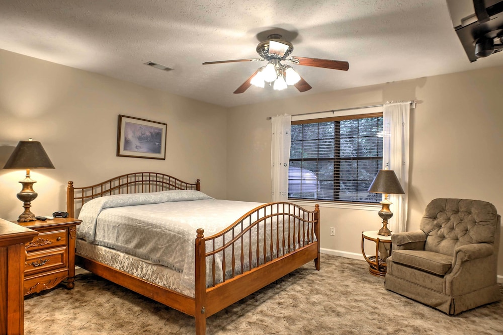 House (2 Bedrooms) photo 1
