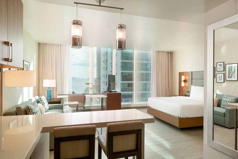 Room, 1 King Bed with Sofa bed, Ocean View - Photo 1