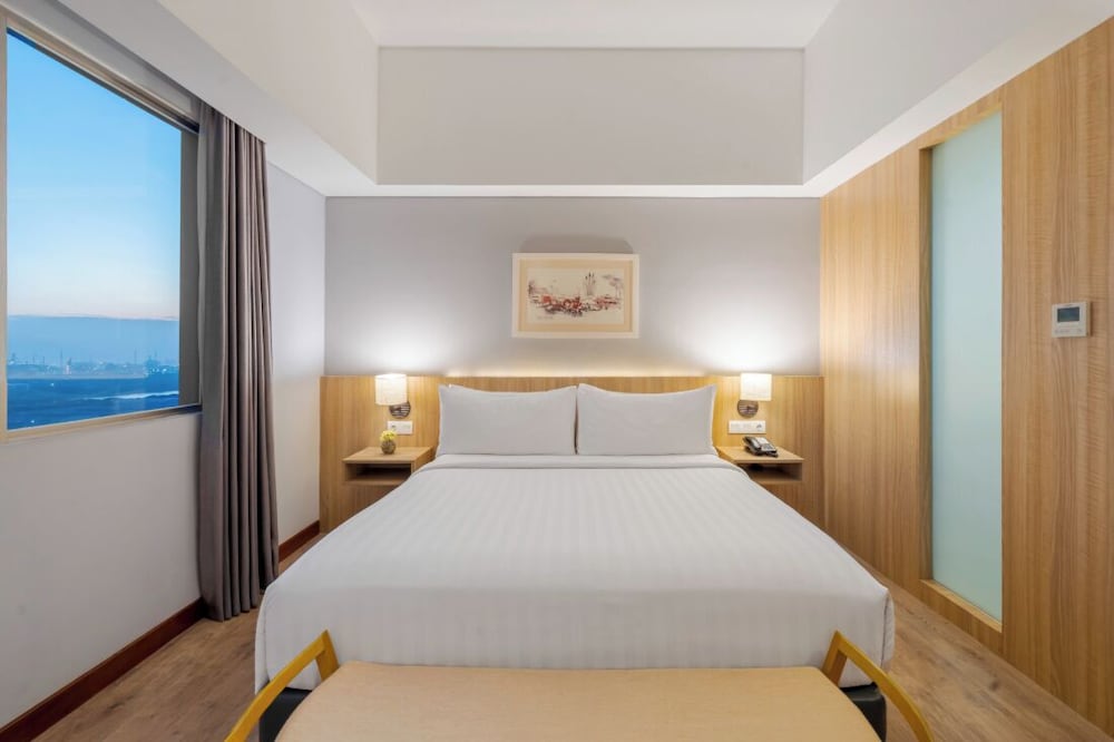 Deluxe Room - Photo 7