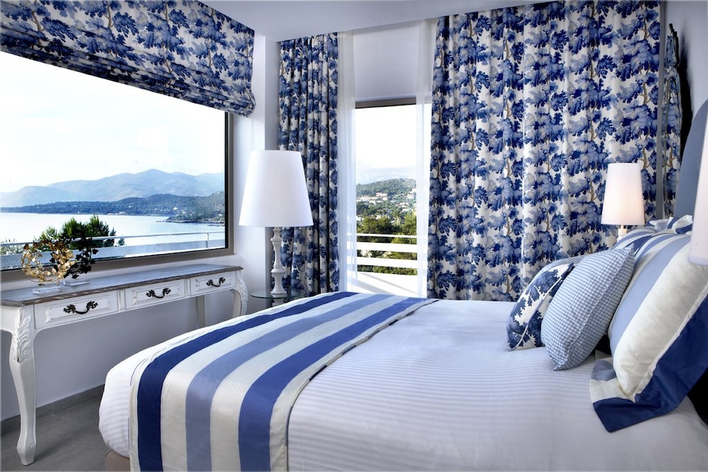 Suite, Sea View