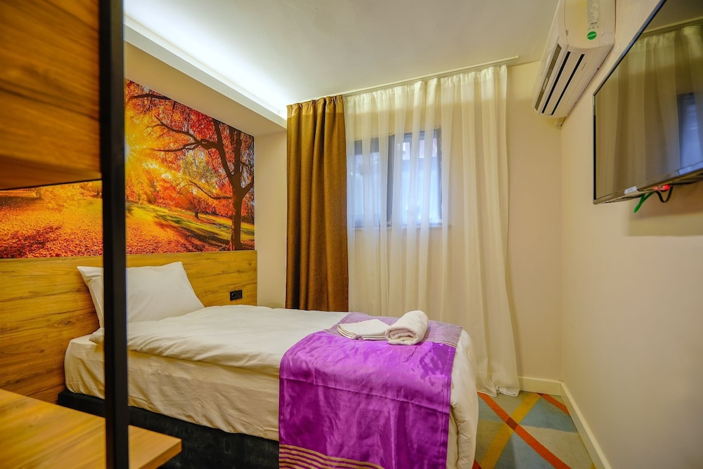 Economy Single Room