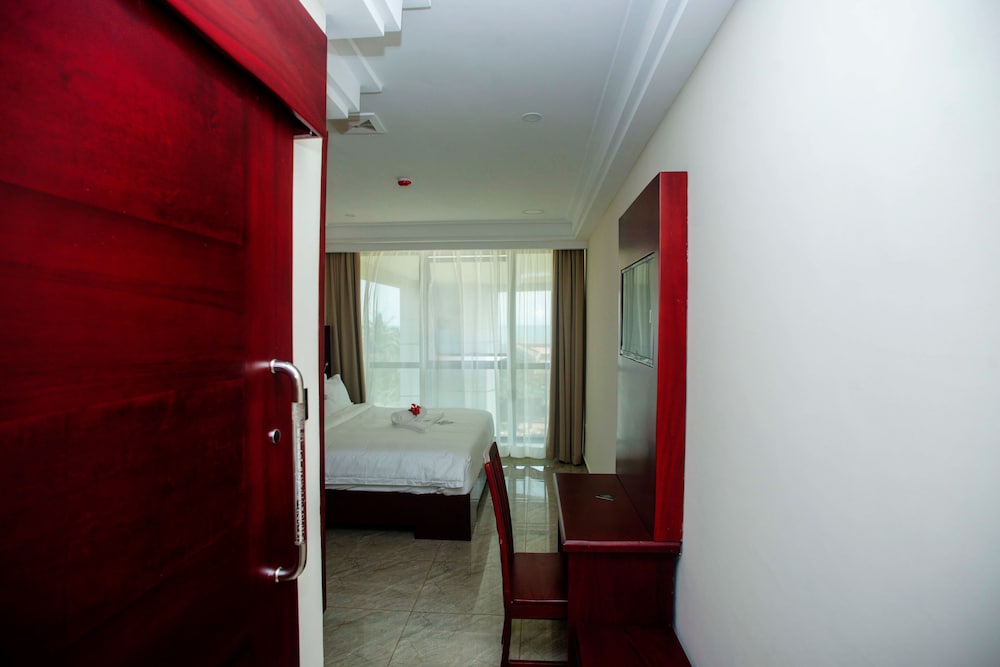 Superior Suite - Photo 2