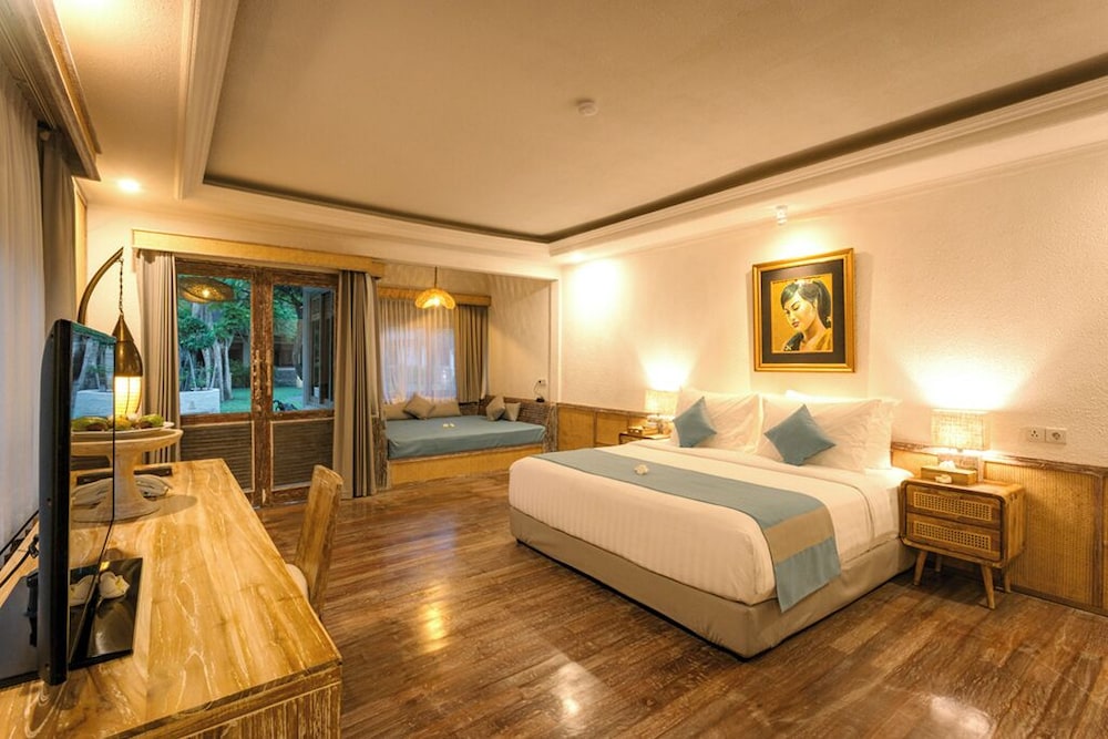 Deluxe Family Bungalow - Photo 1