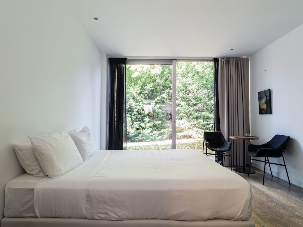 Studio Suite, Garden View photo 1