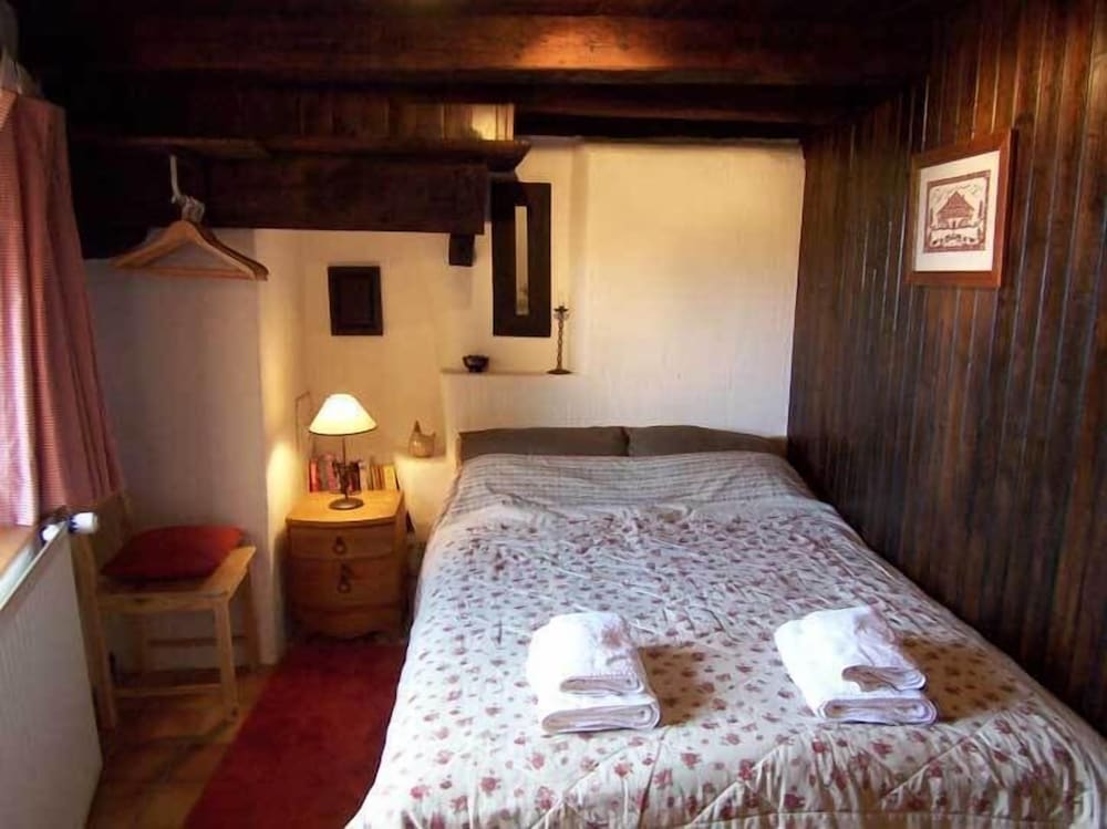 Classic Single Room