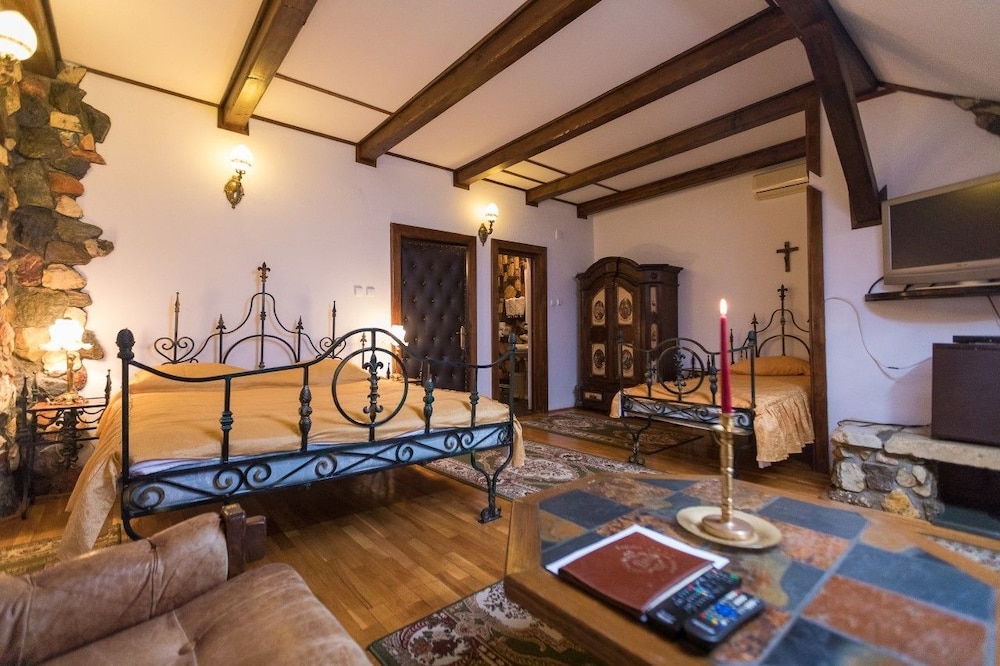 Triple Room photo 1