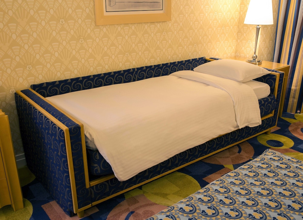 Standard Superior Room (4 Beds/Non Smoking) photo 3