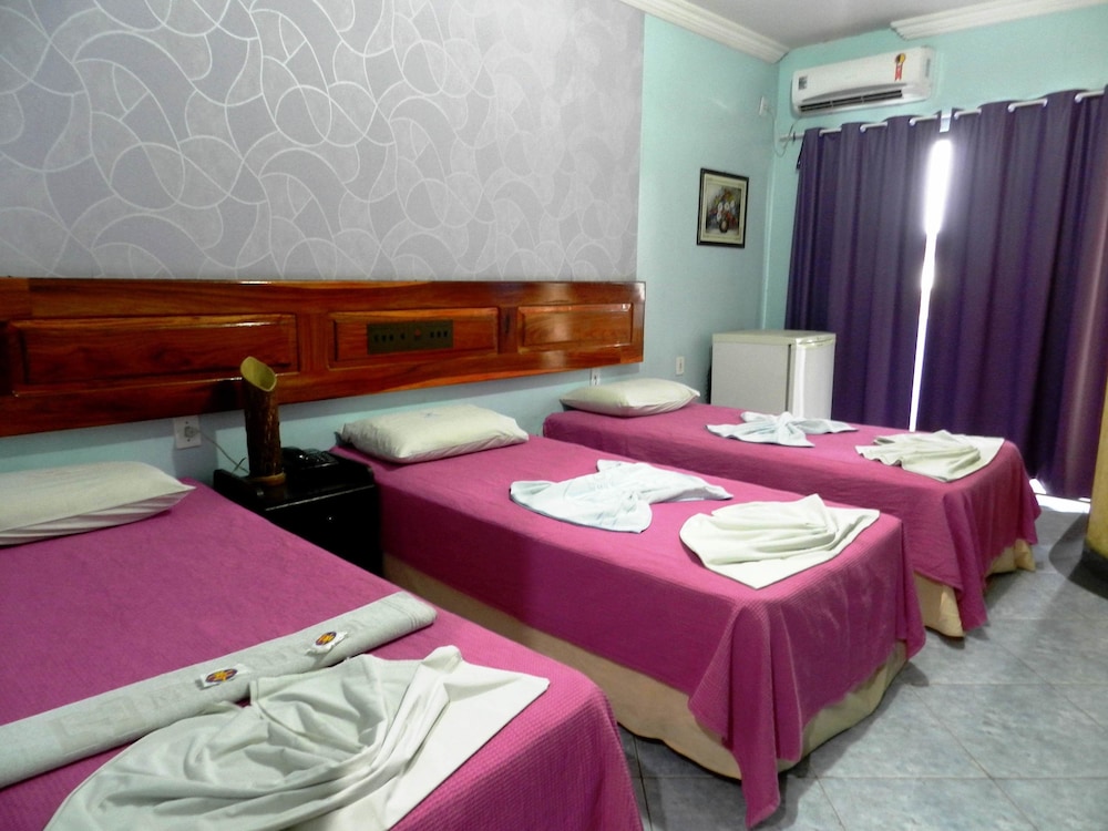 Deluxe Triple Room, City View