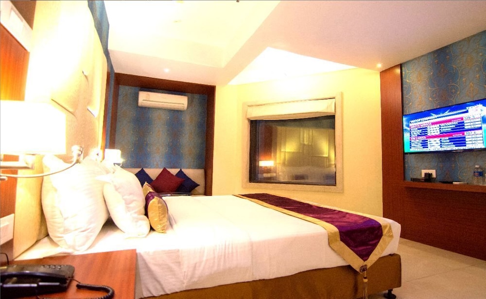 Club Room - Photo 1