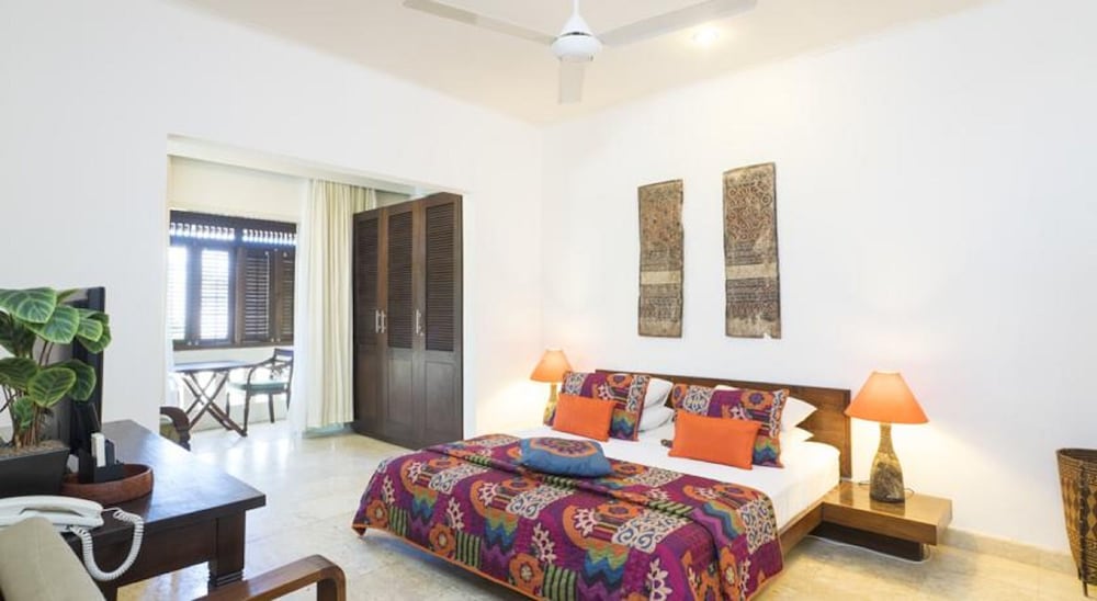 Penthouse, 3 Bedrooms, 2 Bathrooms