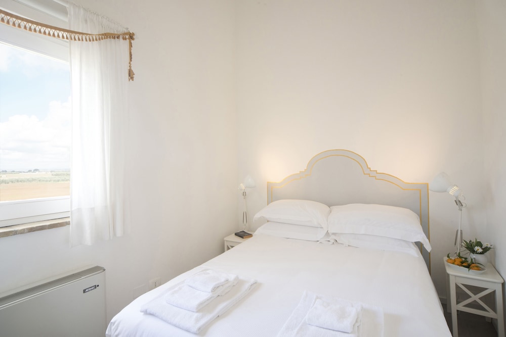 Classic Duplex, Multiple Beds, Garden View photo 1