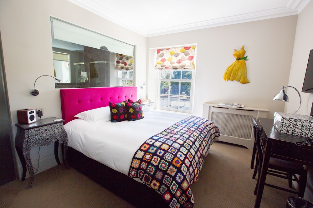 Executive Mini Suite