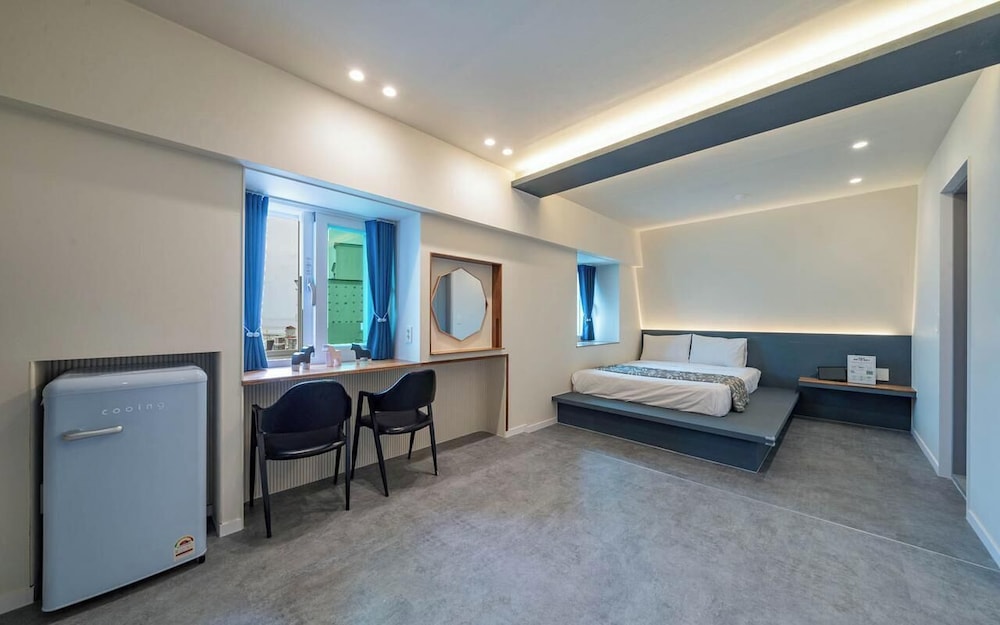 Deluxe Double Room, Ocean View - Photo 1