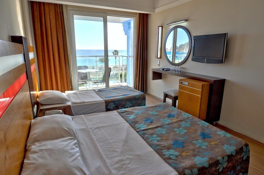 Standard Room, Sea View photo 3