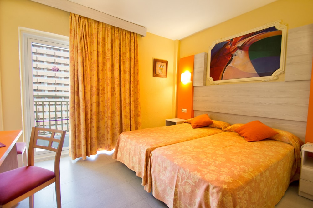 Double Room, Terrace (3 Adults)