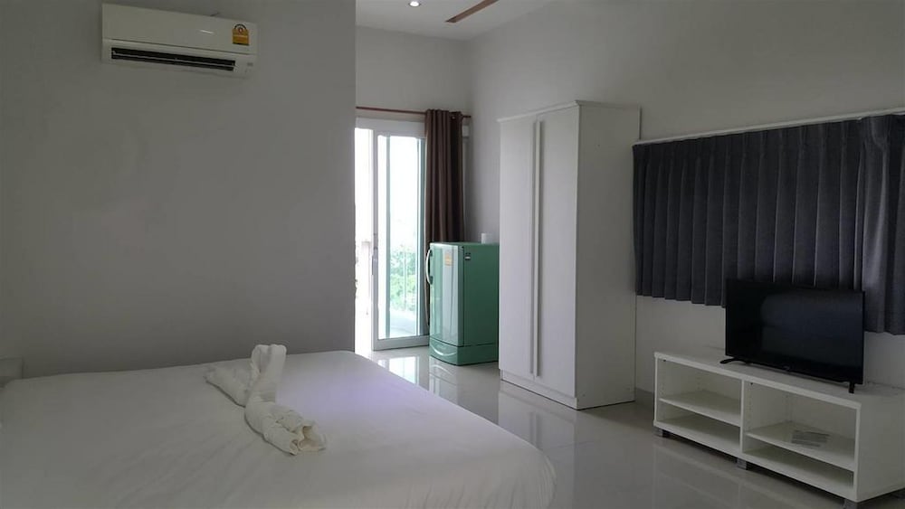 Standard Double Room - Photo 3