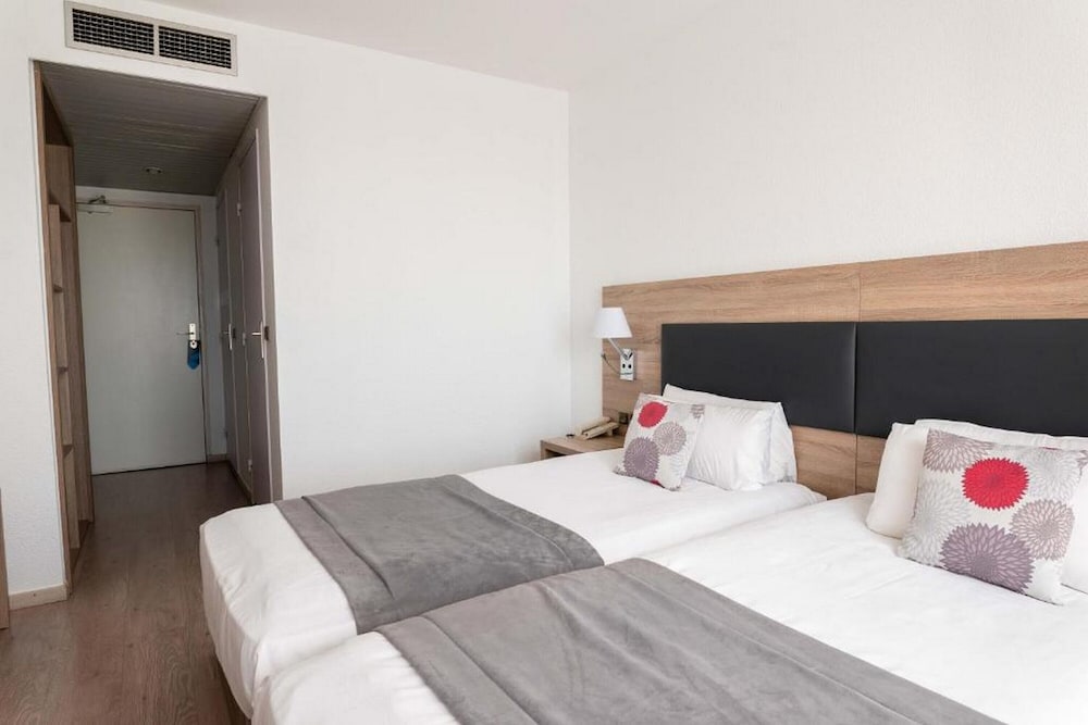 Comfort Twin Room photo 3