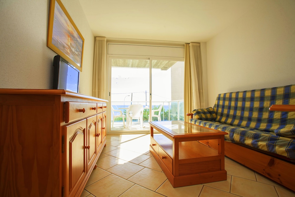 Apartamento, 2 habitaciones, vista al mar