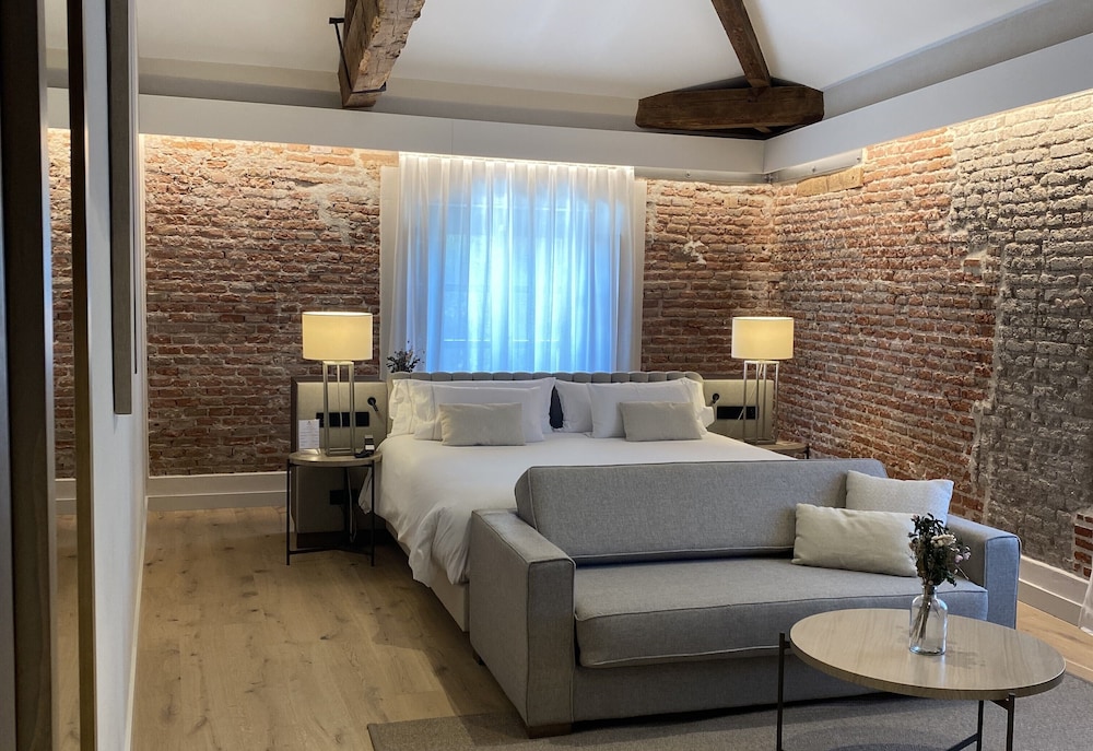 Junior Suite - Photo 2