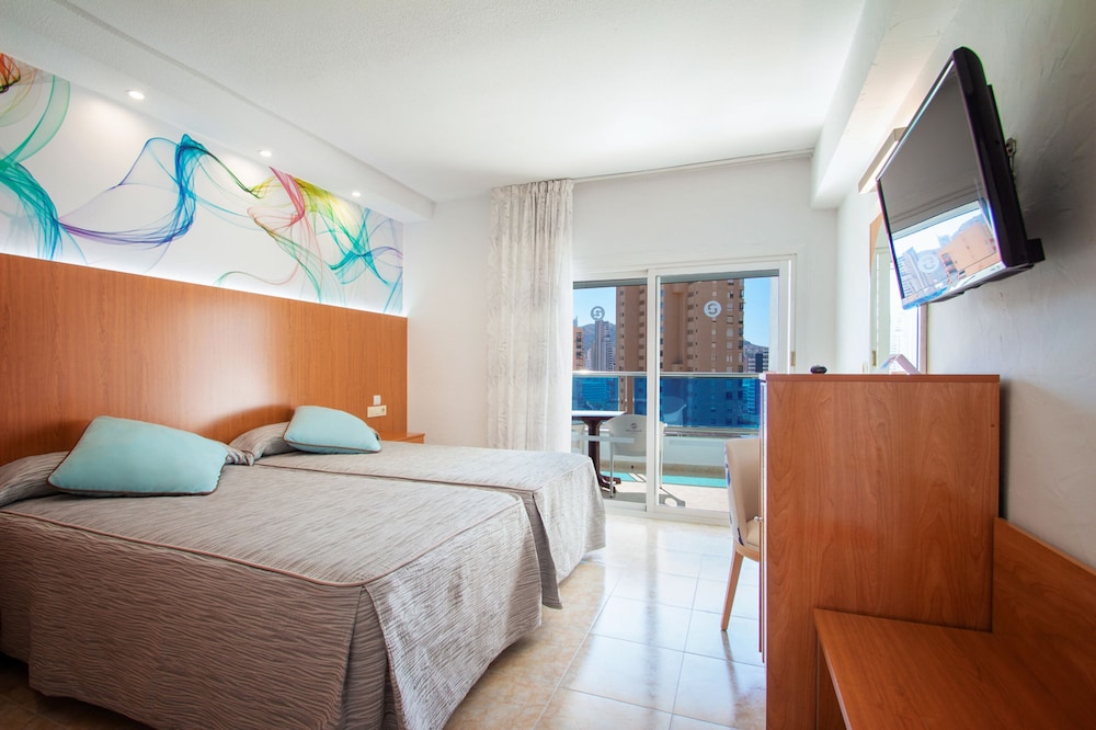 Double Room, Terrace (3 Adults)