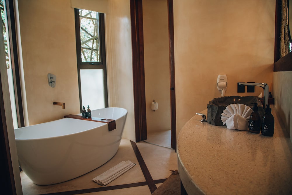 Panoramic Suite - Photo 5