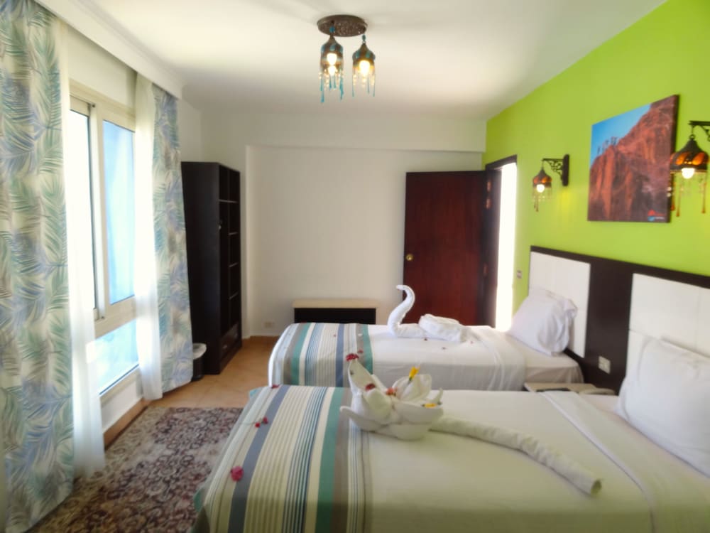 Economy Double or Twin Room photo 1