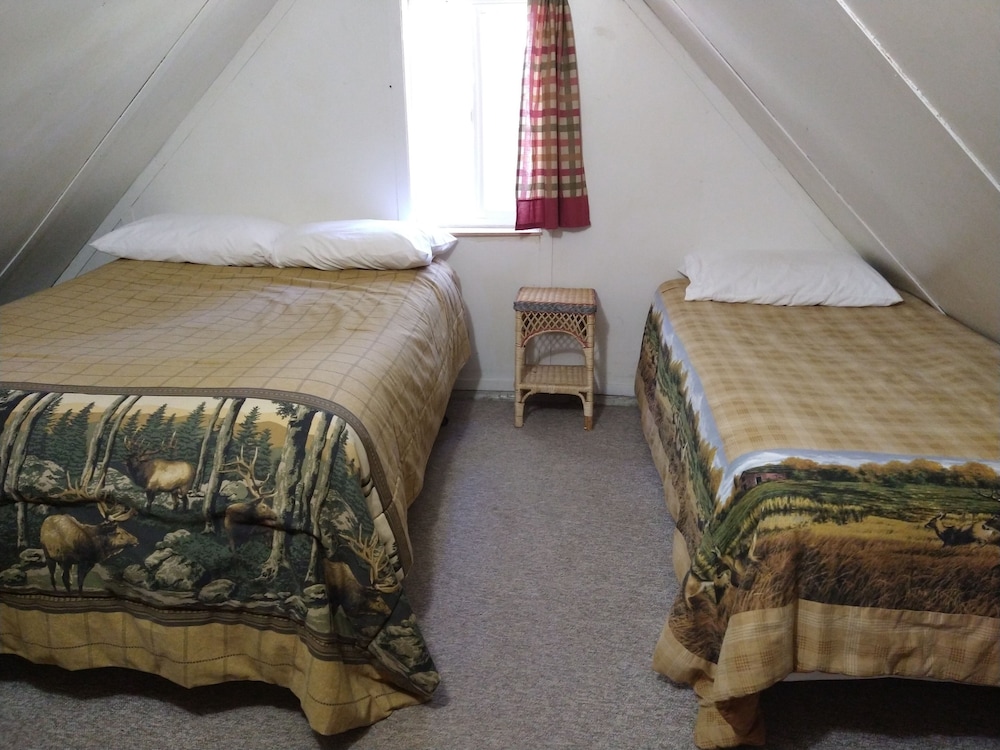 Cabin 2 photo 2