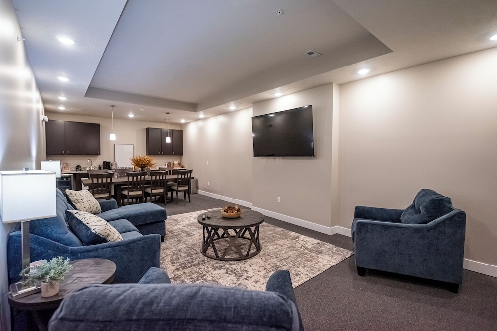 Luxury Apartment, 2 Bedrooms photo 2