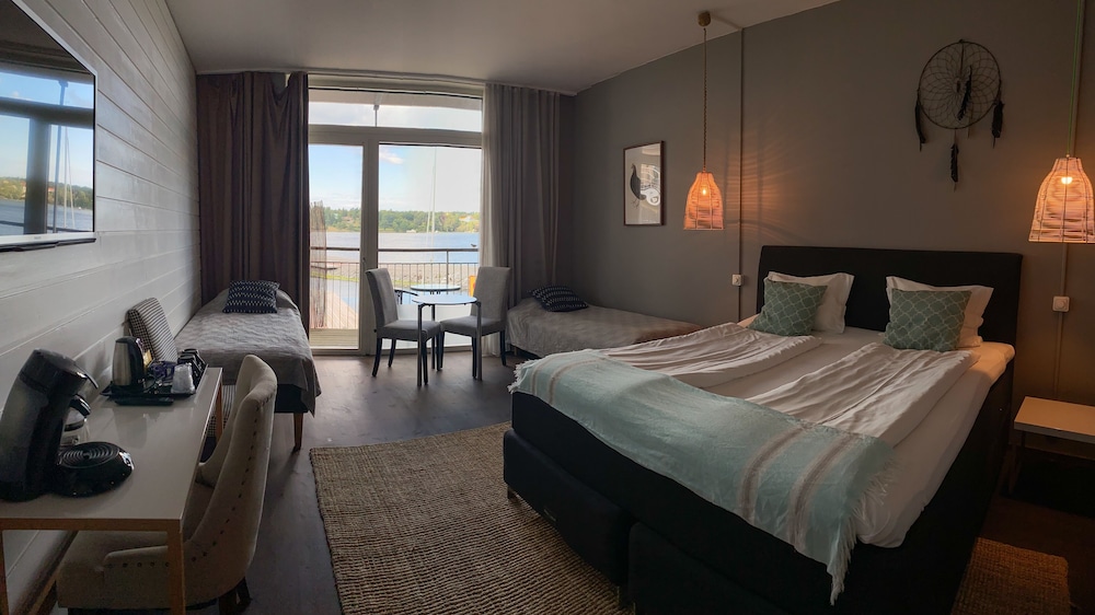 Family Room, Balcony, Sea View