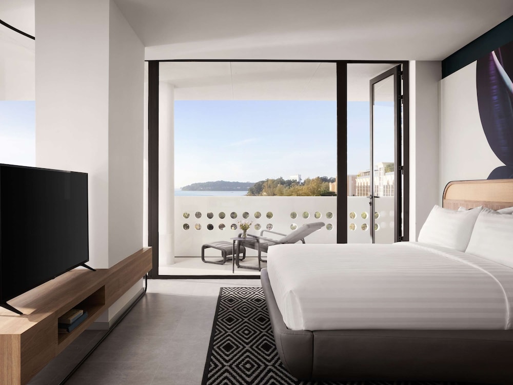 Executive Suite, 1 Double Bed, Ocean View - Photo 1