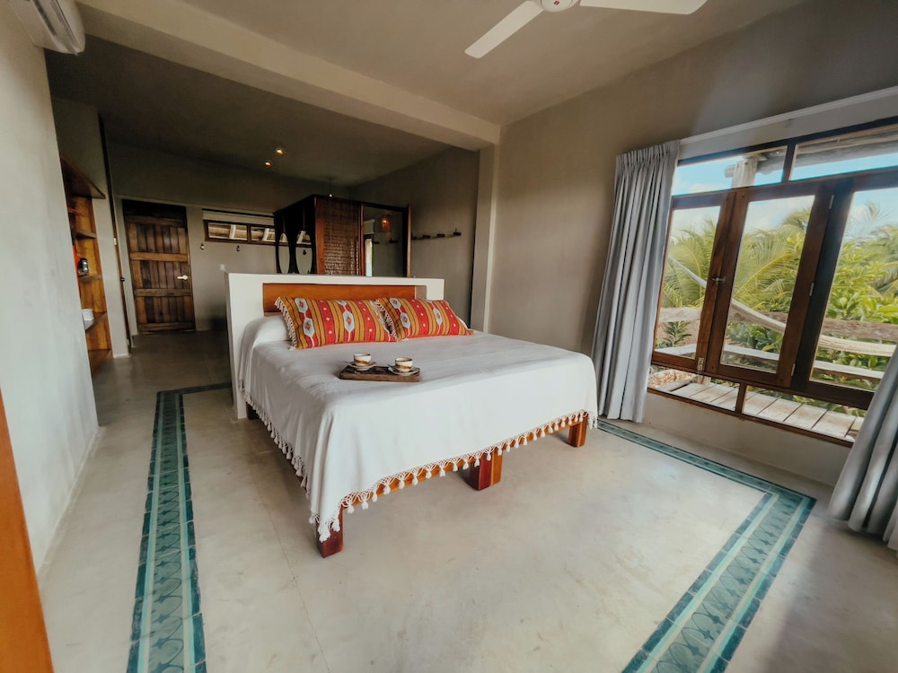 Casa Pocna Family Oceanview Suite A/c