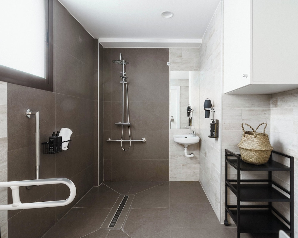 limehome Granada Calle Lopez Rubio, Billede 8
