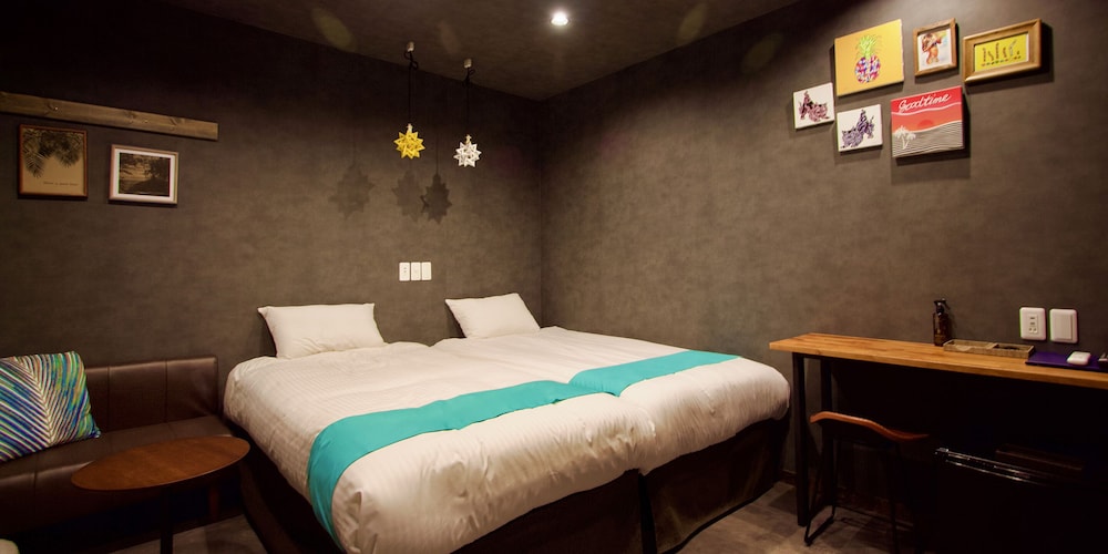 Standard Room, Non Smoking (Max 3 people) - Photo 1