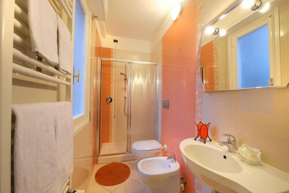 Double Room Single Use, Balcony photo 2
