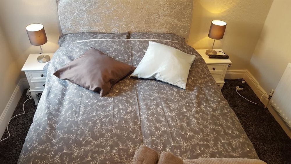 Basic Single Room (Small) photo 2