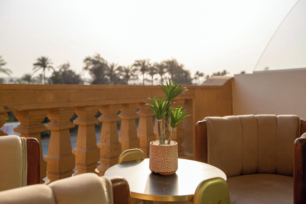 Deluxe Triple Room, Pyramids View Balcony photo 3