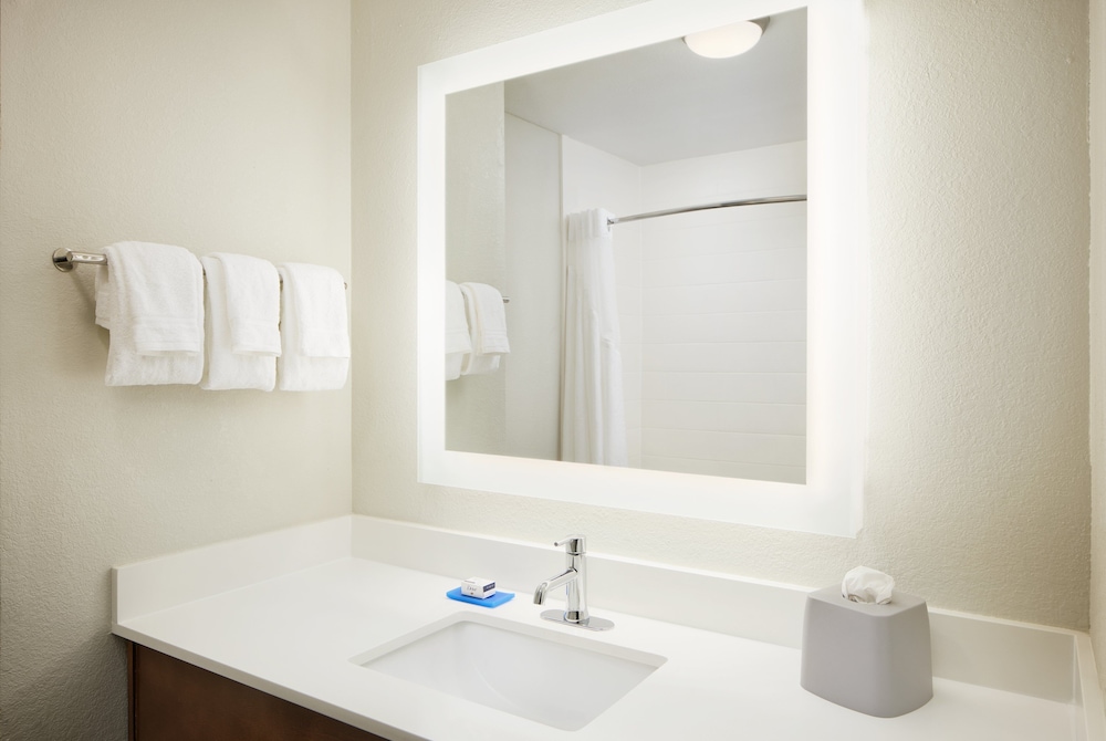 Suite, 2 Queen Beds (Additional Living Area) - Photo 3