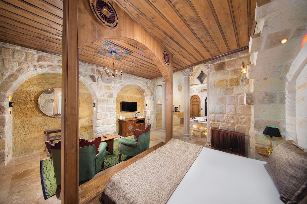 Premium Room, Terrace, City View - Photo 13